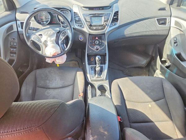 2016 HYUNDAI ELANTRA