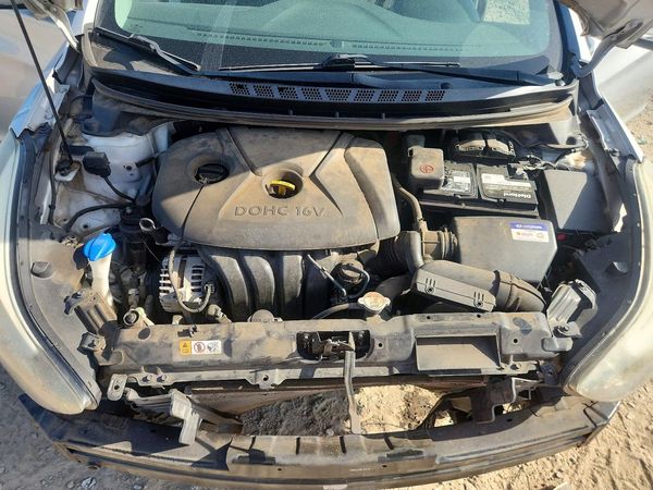 2016 HYUNDAI ELANTRA