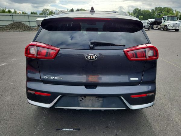 2018 KIA NIRO