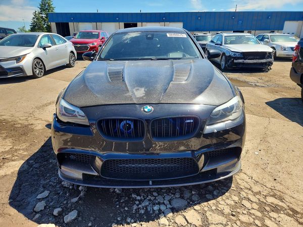 2013 BMW M5