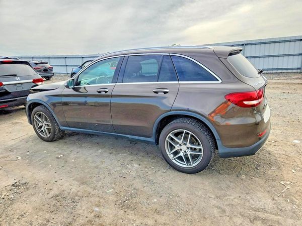 2016 MERCEDES-BENZ GLC GLC300 Base-4M