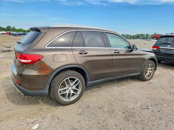 2016 MERCEDES-BENZ GLC GLC300 Base-4M