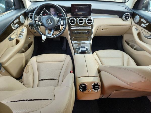 2016 MERCEDES-BENZ GLC GLC300 Base-4M