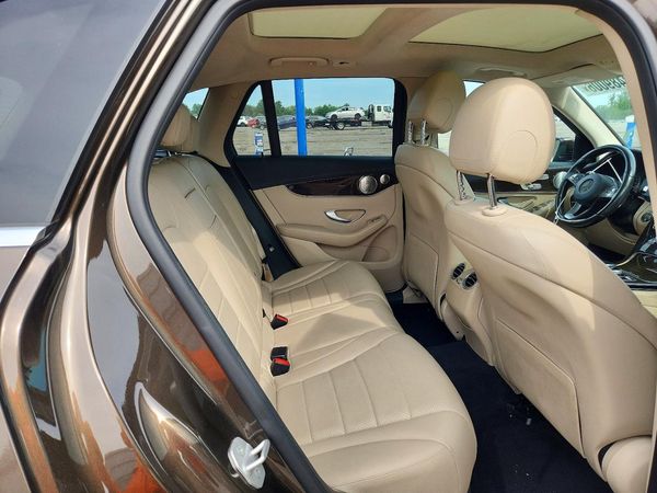 2016 MERCEDES-BENZ GLC GLC300 Base-4M