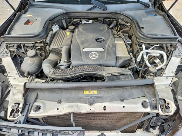 2016 MERCEDES-BENZ GLC GLC300 Base-4M