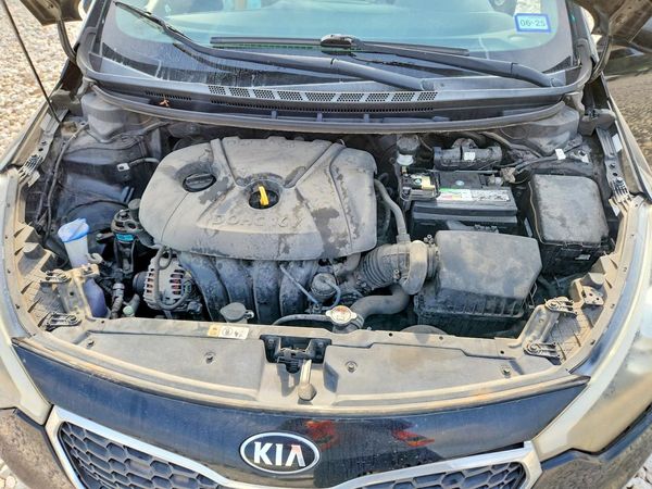 2015 KIA FORTE