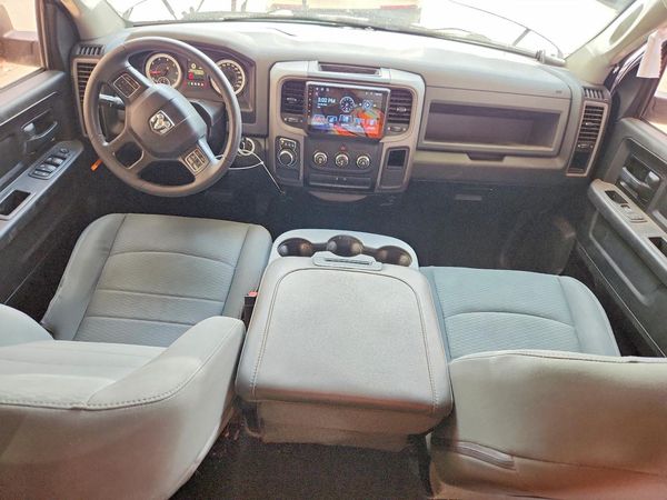 2019 RAM 1500 CLASSIC Tradesman, ST