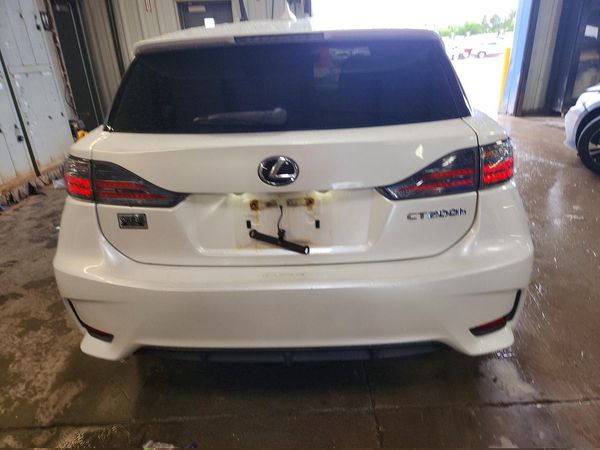 2015 LEXUS CT 200h