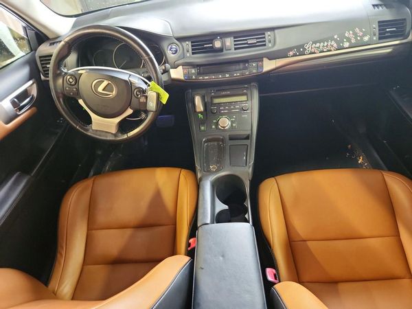 2015 LEXUS CT 200h