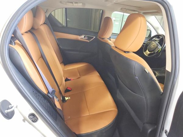2015 LEXUS CT 200h