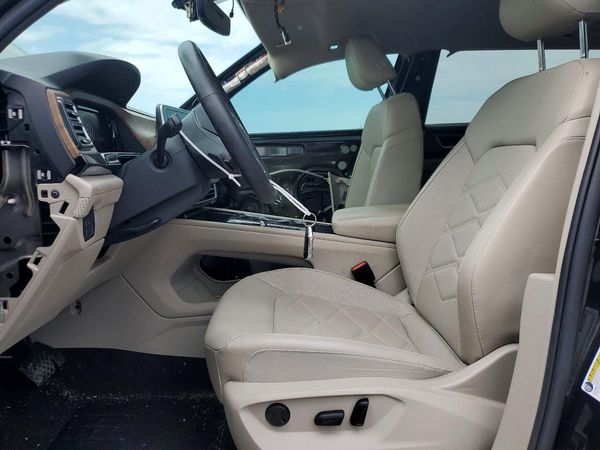2024 VOLKSWAGEN ATLAS SE w/ Technology