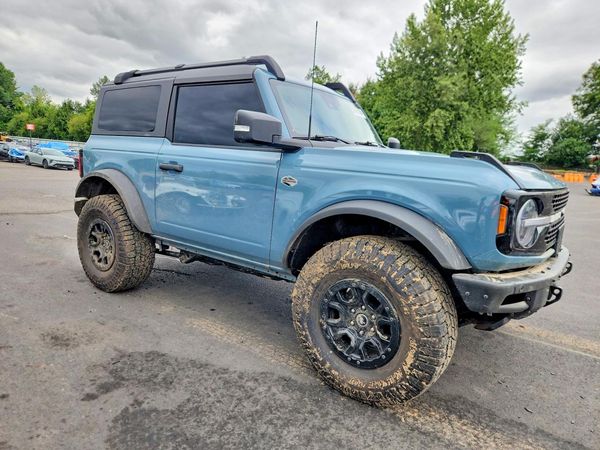 2022 FORD BRONCO