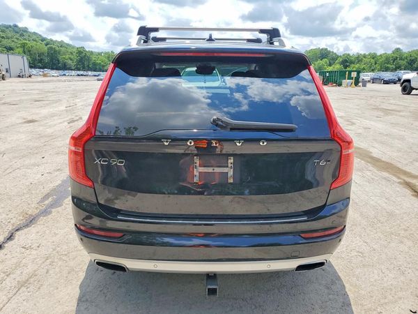 2019 VOLVO XC90