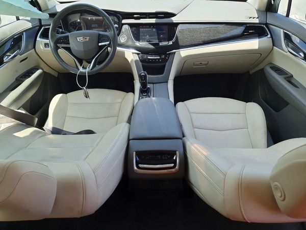 2023 CADILLAC XT6 Premium Luxury