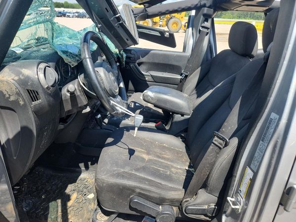 2016 JEEP WRANGLER UNLIMITED SPORT 4X4