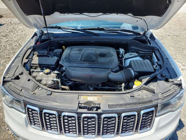 2021 JEEP GRAND CHEROKEE Laredo