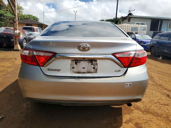 2016 TOYOTA CAMRY — DIRR