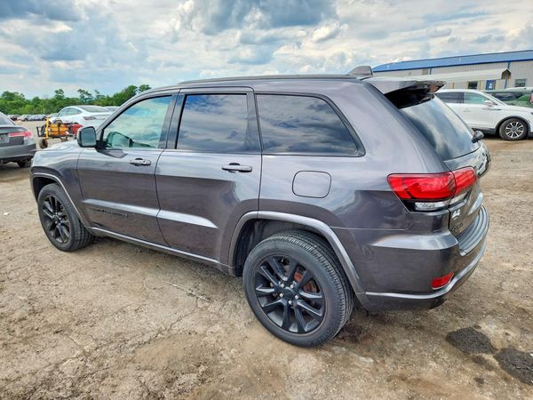 2018 JEEP GRAND CHEROKEE Laredo