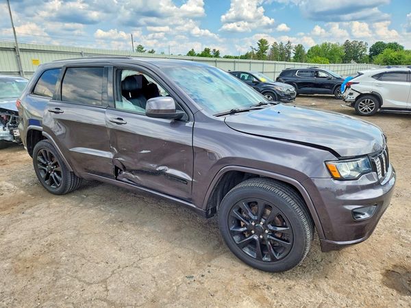 2018 JEEP GRAND CHEROKEE Laredo