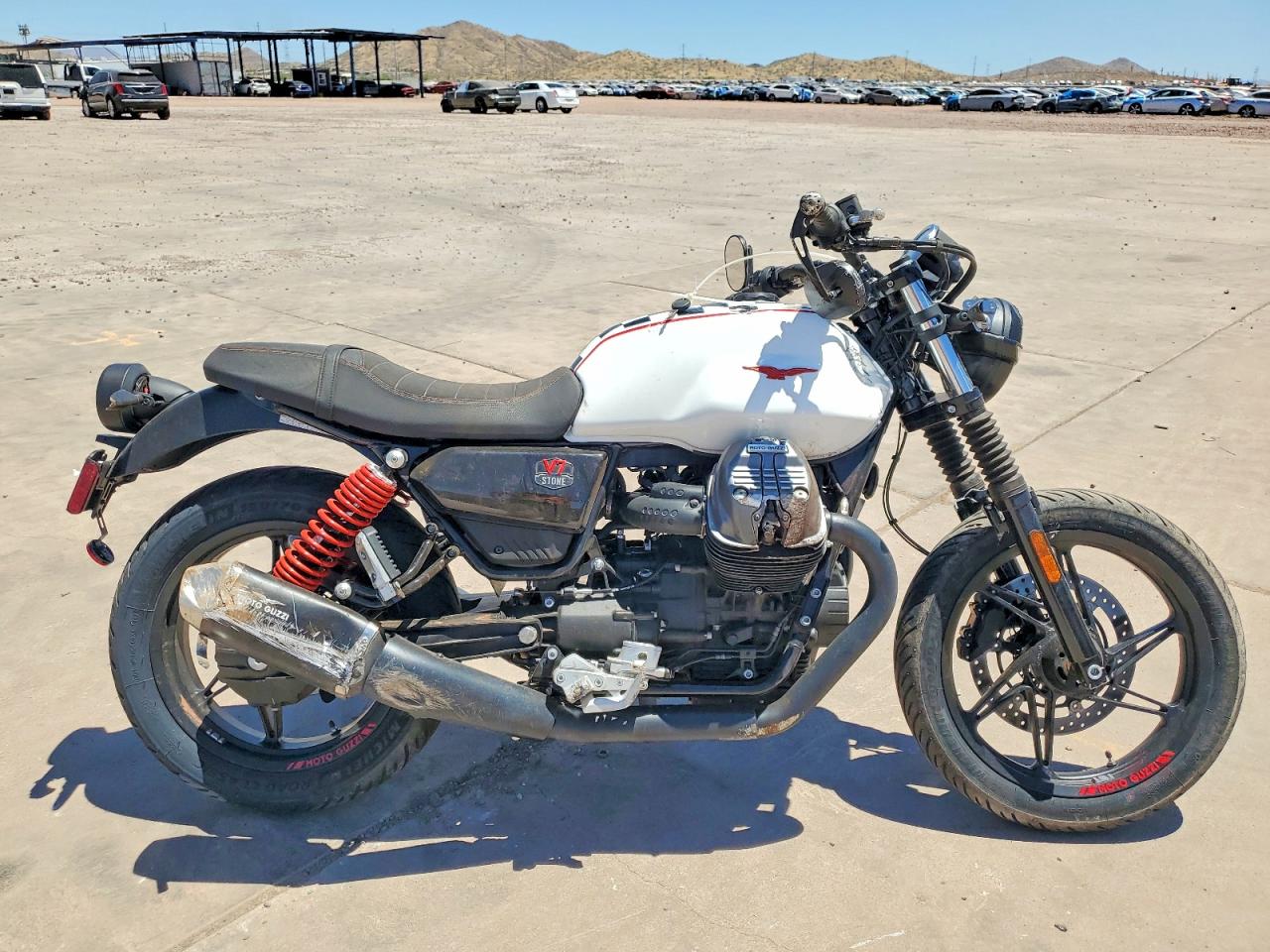 Moto Guzzi V7
