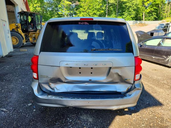 2019 DODGE GRAND CARAVAN SE
