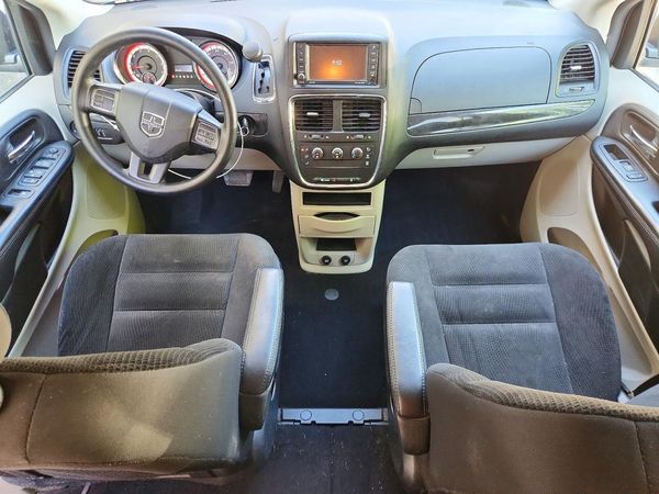 2019 DODGE GRAND CARAVAN SE
