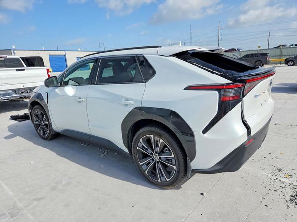 2023 TOYOTA BZ4X