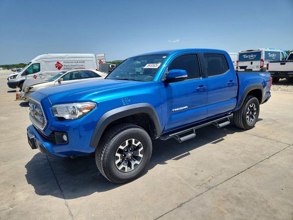 2017 TOYOTA TACOMA