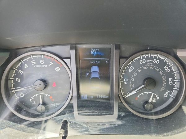 2017 TOYOTA TACOMA