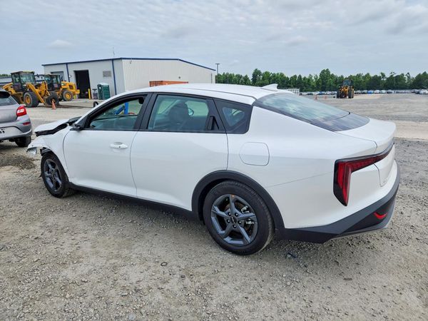 2026 KIA K4 LX, LXS