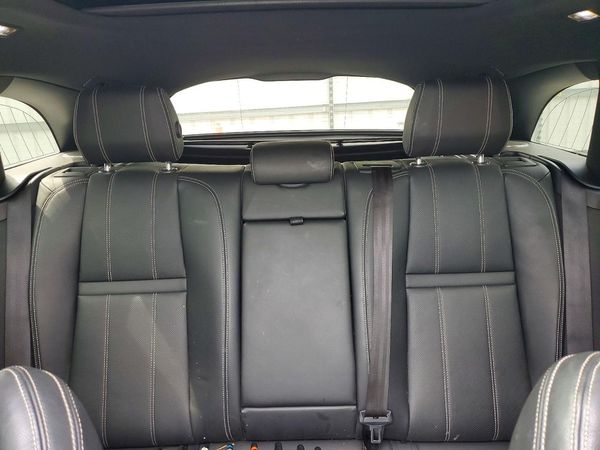 2019 LAND ROVER RANGE ROVER VELAR R-Dynamic SE