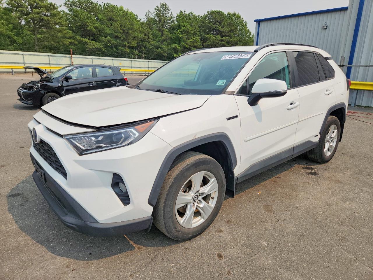 2021 TOYOTA RAV4 XLE HV