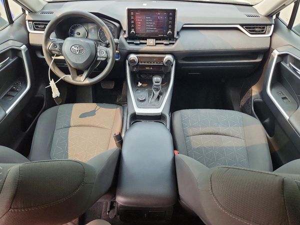 2021 TOYOTA RAV4 XLE HV