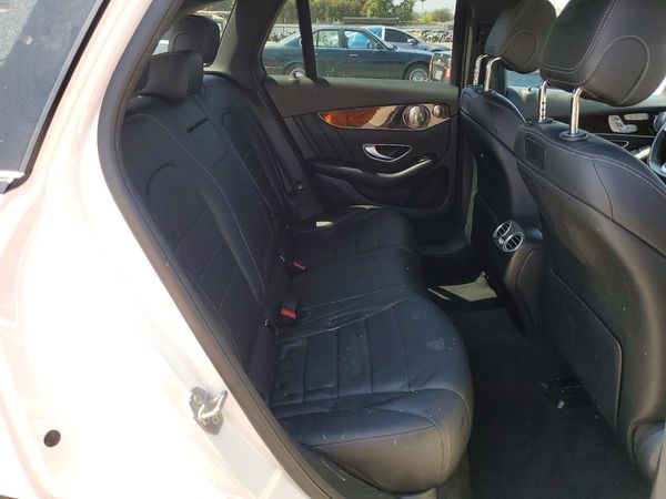2018 MERCEDES-BENZ GLC GLC300