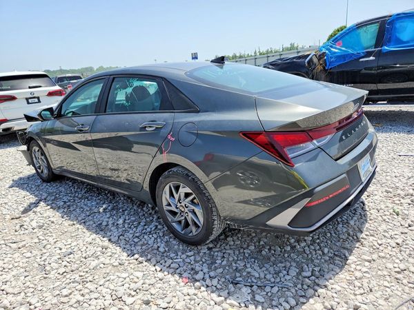 2024 HYUNDAI ELANTRA