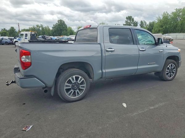2018 TOYOTA TUNDRA Limited