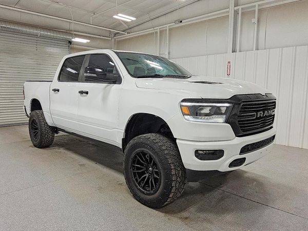 2024 RAM 1500 Laramie — Passenger 3/4