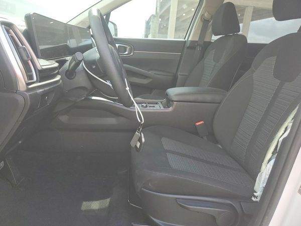 2025 KIA SORENTO LX