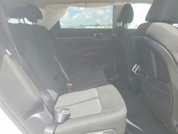 2025 KIA SORENTO LX