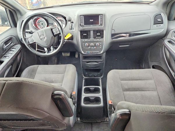 2020 DODGE GRAND CARAVAN SE