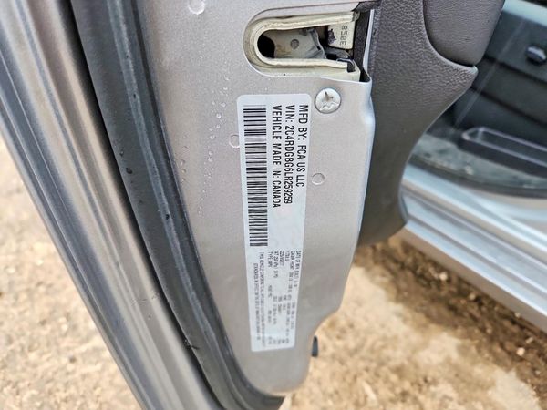 2020 DODGE GRAND CARAVAN SE