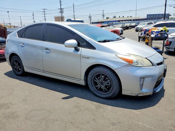 2012 TOYOTA PRIUS