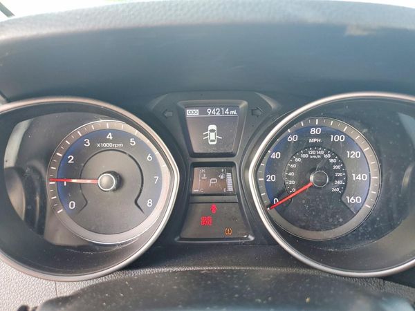 2016 HYUNDAI ELANTRA
