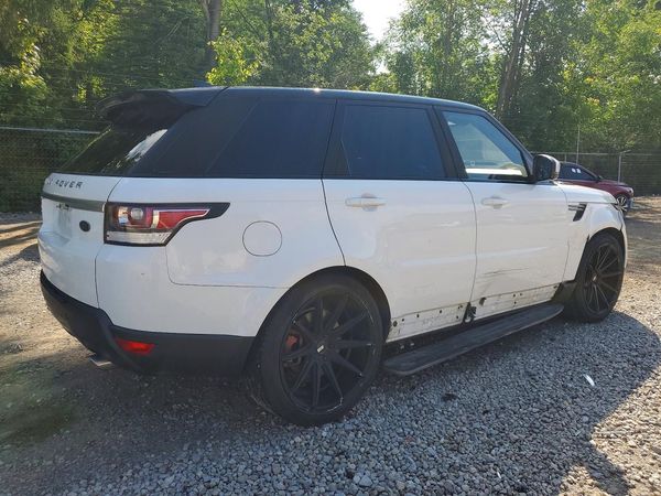 2017 LAND ROVER RANGE ROVER SPORT SE