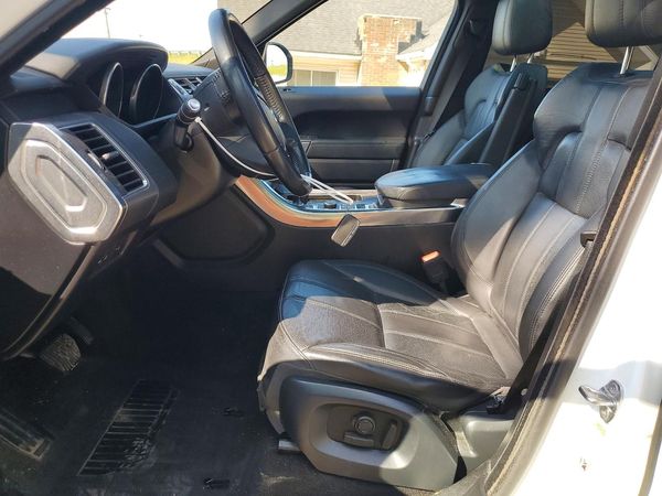 2017 LAND ROVER RANGE ROVER SPORT SE