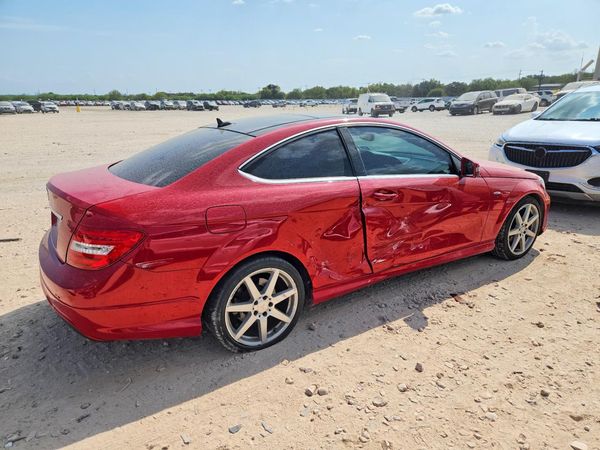 2012 MERCEDES-BENZ C