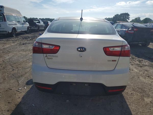 2015 KIA RIO