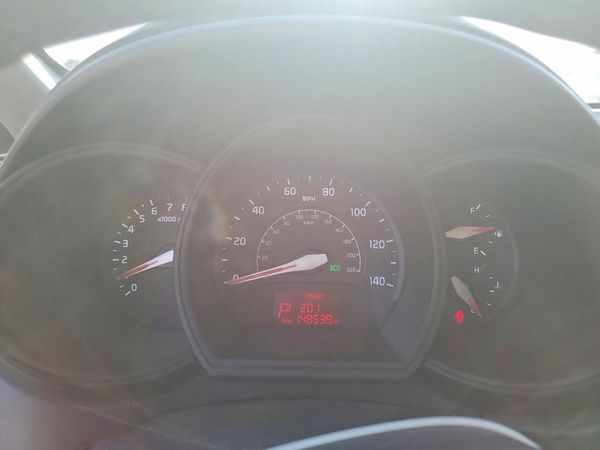 2015 KIA RIO