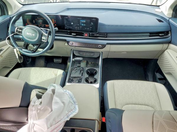 2025 KIA CARNIVAL