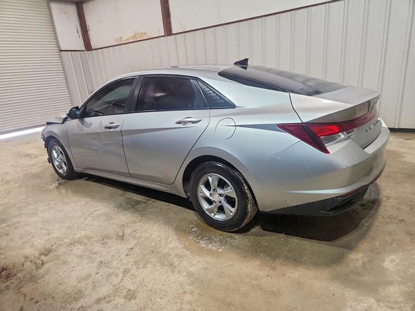 2021 HYUNDAI ELANTRA SE